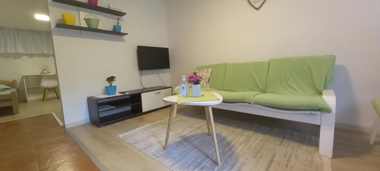 Jani Apartment City Skopje City ​​Center Eksteriør billede
